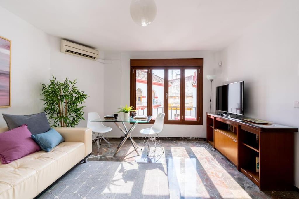 Apartamento Behouse Sierpes Sevilla Exterior foto