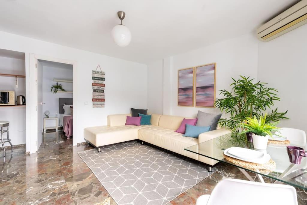 Apartamento Behouse Sierpes Sevilla Exterior foto